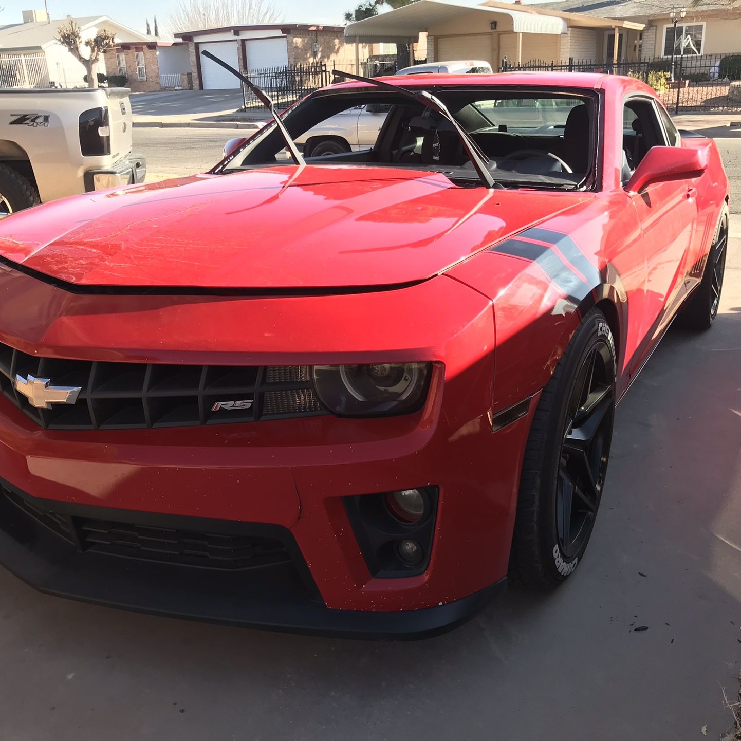 Windshield / Parabrisas