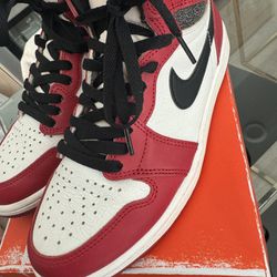 Jordan 1 Chicago Lost And Found 7.5 