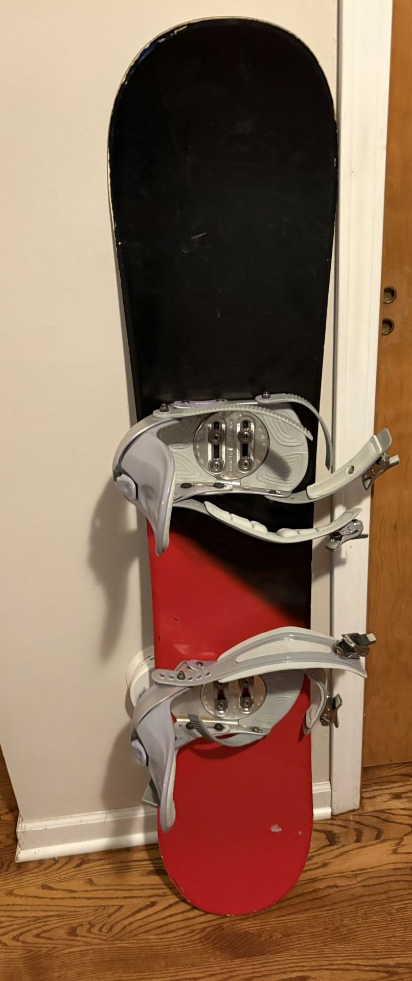 136 cm (35.5 In) Snowboard 