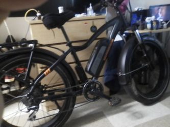 E bike for sale! Rad power bikes 26inchX 4 inch.