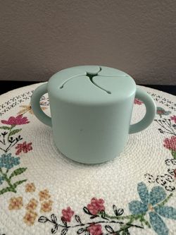 Silicone Snack Cup with Handles, Mint Green 