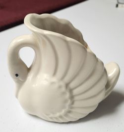 Ceramic Swan Vase