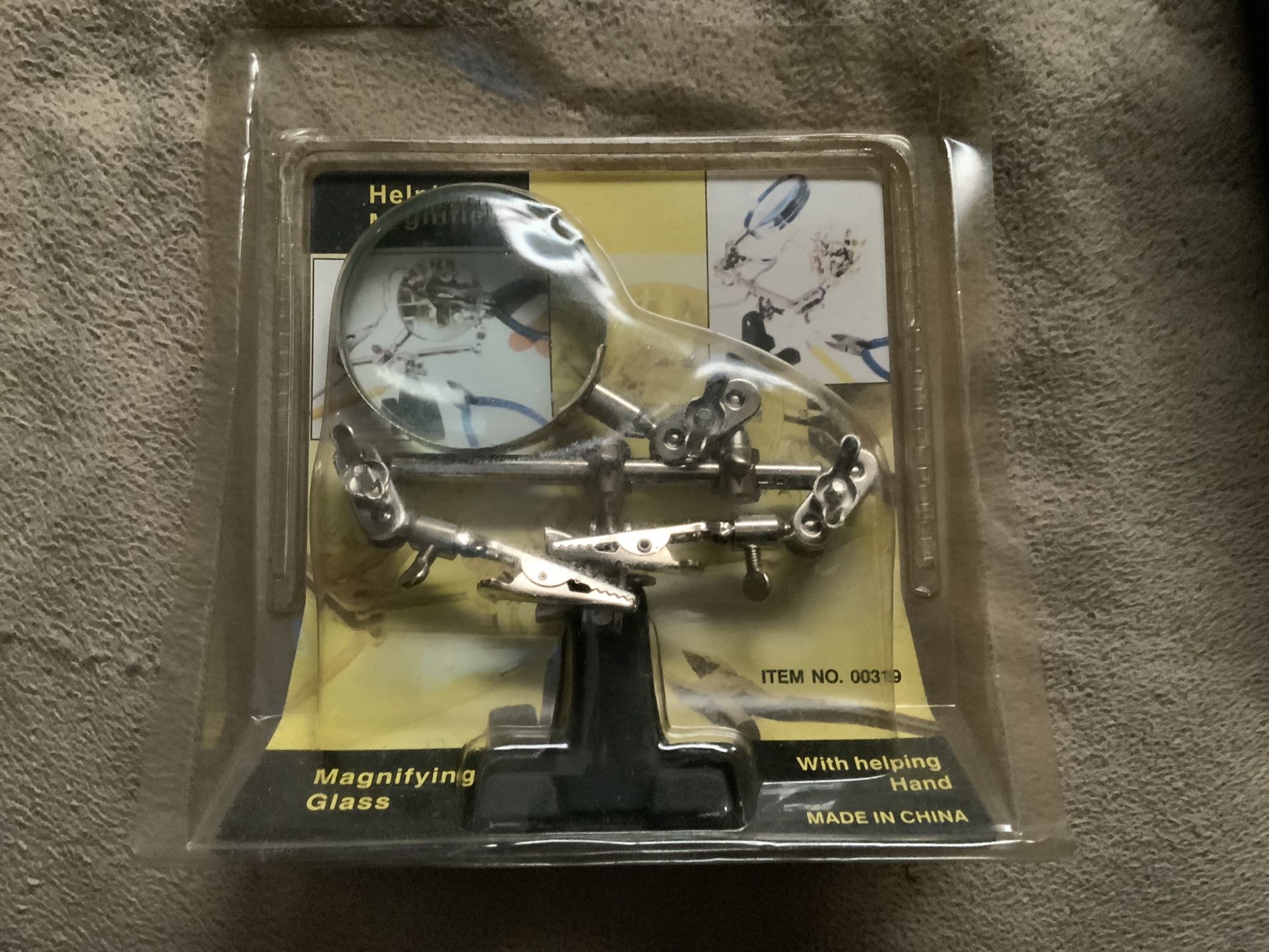 Stand Holder With Magnifying Glass