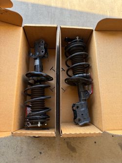 2014 Toyota Prius Hybrid 1.8 Front Struts