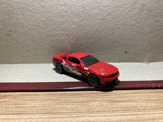 Hot Wheels Loose / 2010 Ford Mustang GT / Red