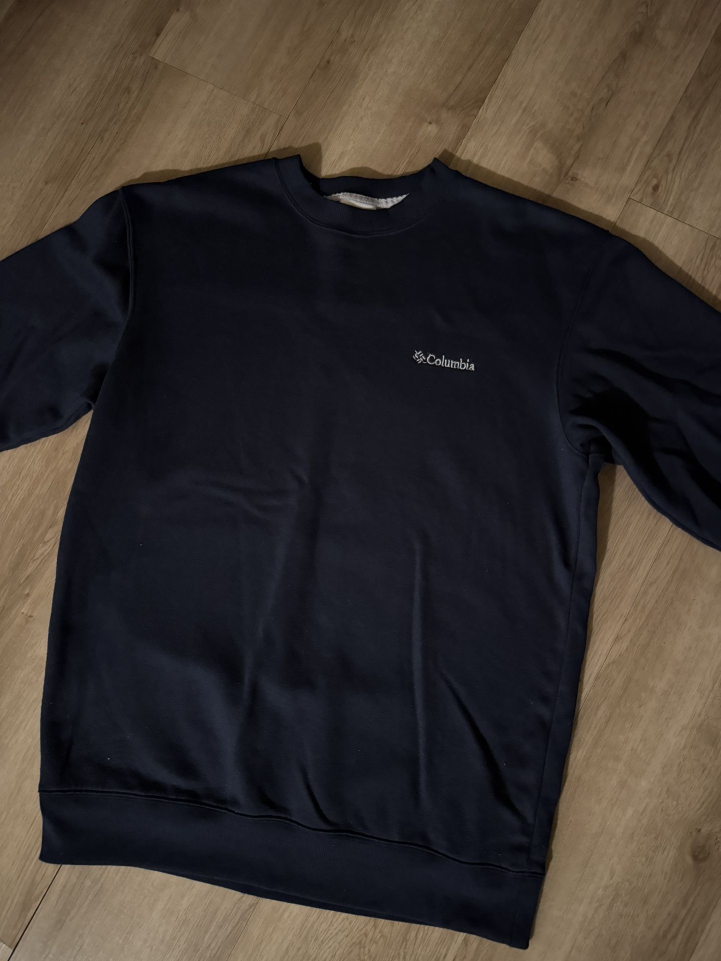 Columbia sweater