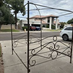 Wrought Iron Canopy Bed 