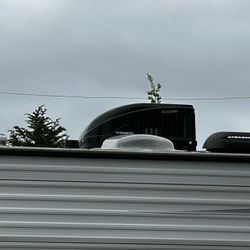 Rv / travel trailer Dometic Brisk II( Evolution) 13,500 btu air conditioner