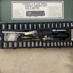 Socket Wrench Set