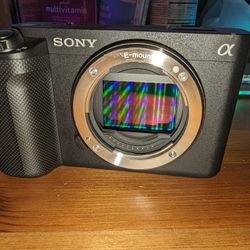 Sony ZV-E1 Full Frame Camera With 10-18 F4 Lens SEL1018