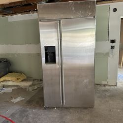 GE Monogram Built In 48”