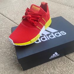  Adidas Brand New  Size 10