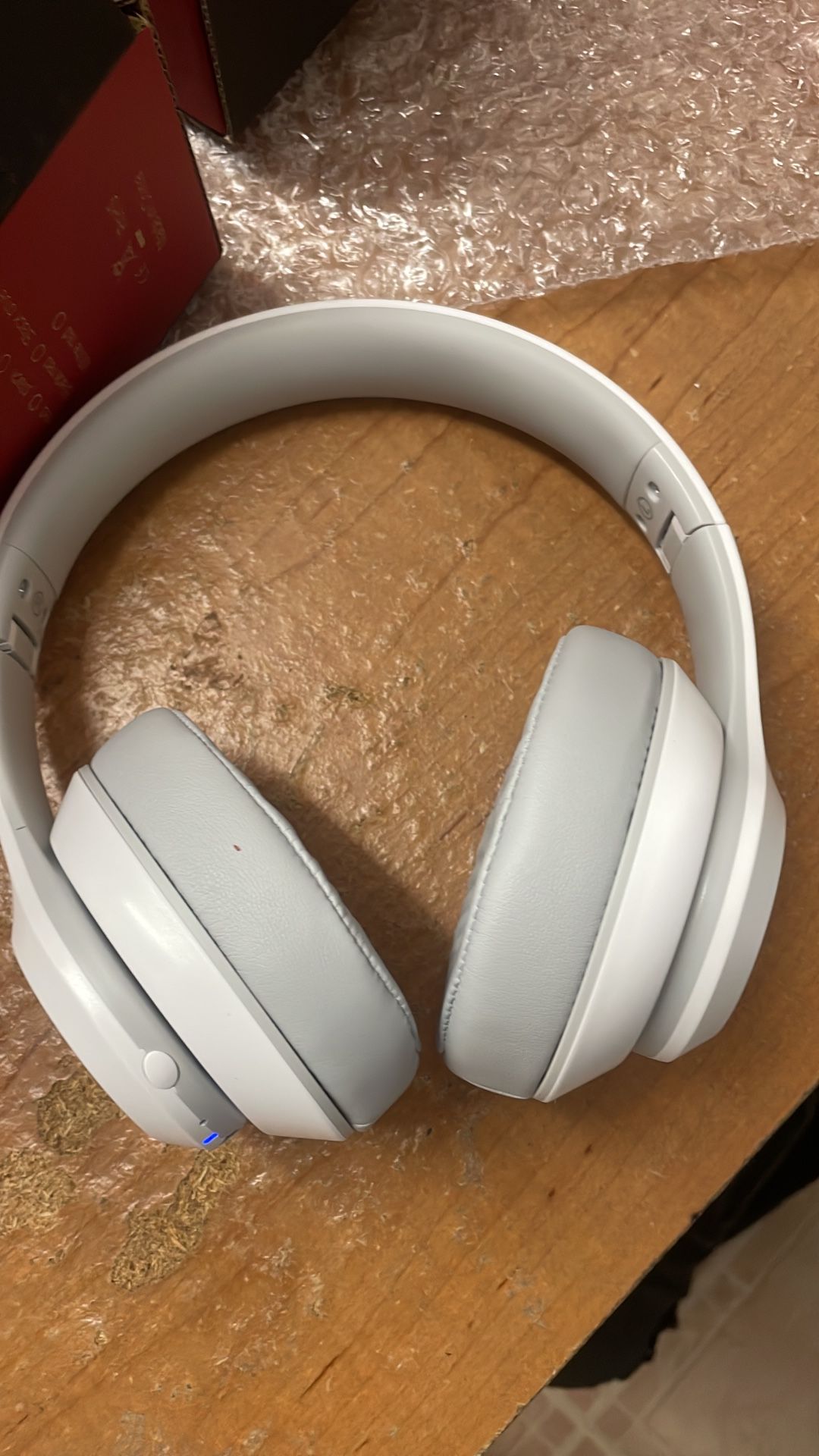 Bluetooth Headsets 