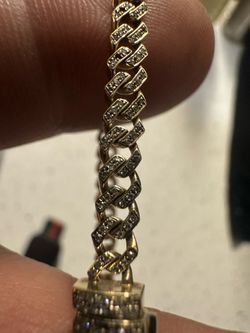 Small 10k gold and diamond Cuban link bracelet