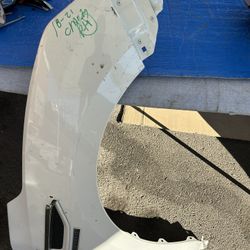 2017-2021 Honda Clarity Fender RH