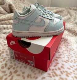 Nike shoes 6C