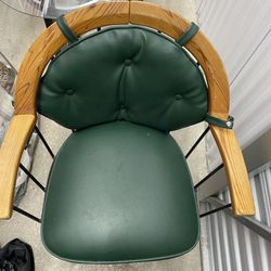2x green Cushion Chairs 