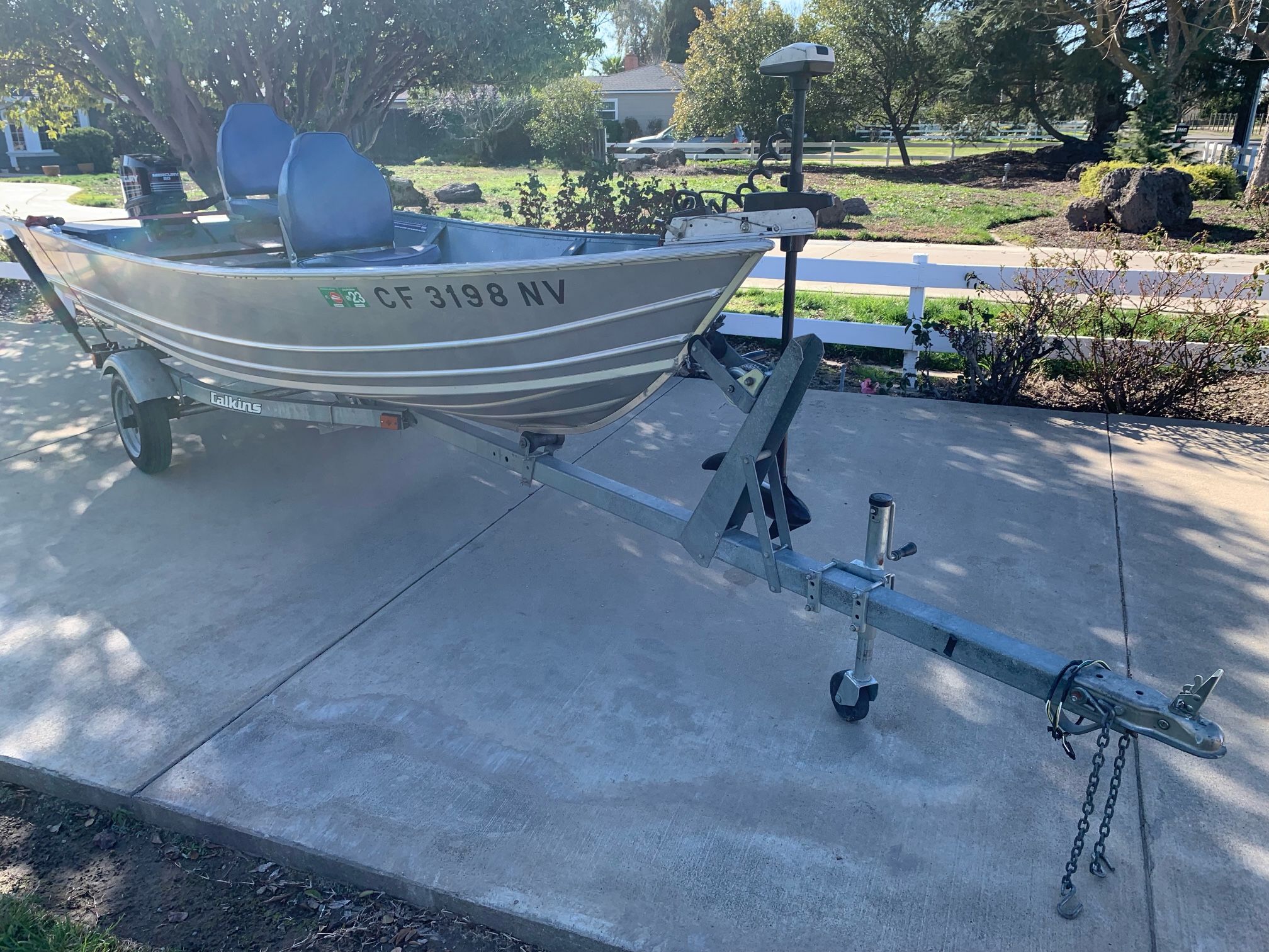 Klamath Boat and Trailer for Sale in Modesto, CA - OfferUp