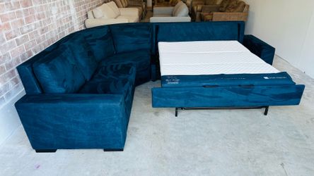 American Leather Queen Sleeper Sectional Sofa -Delivery Available