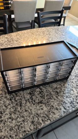 Small Bits Organizer