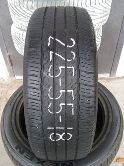 One used 225 55 18 Toyo tire