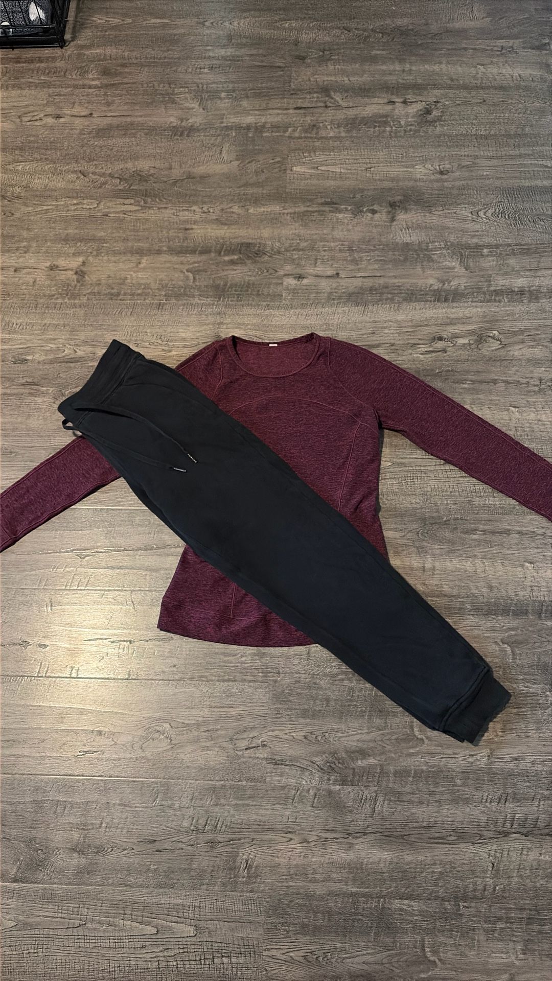 Lululemon Women’s Shirt & Joggers