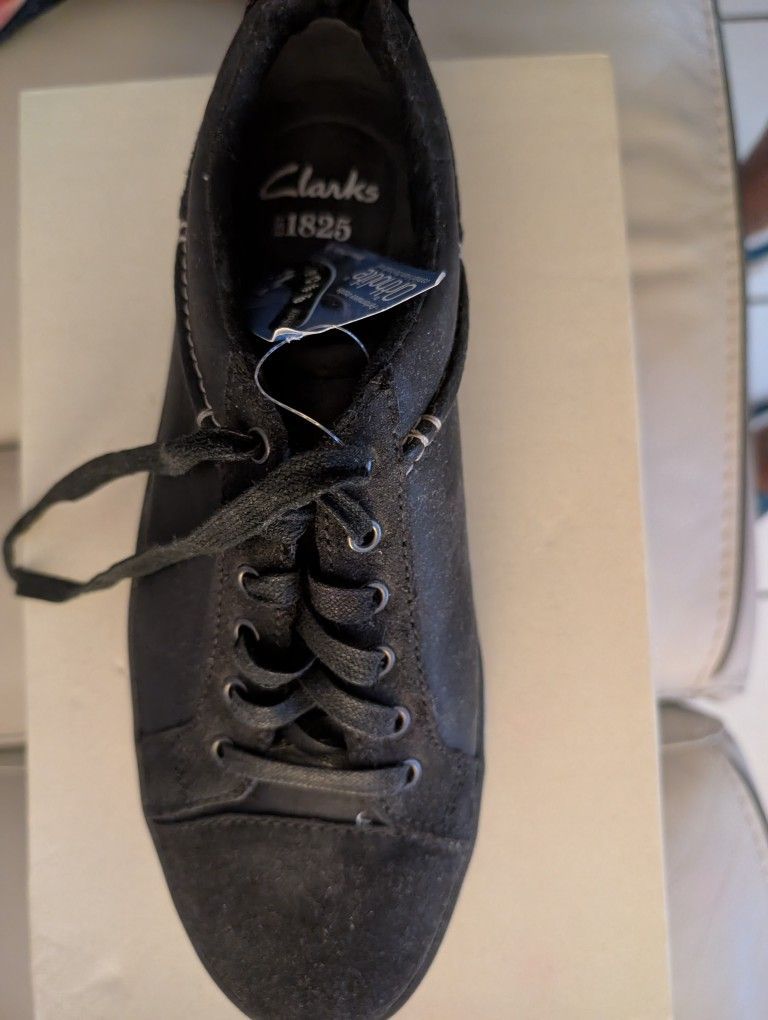 Clarks Lorsen Edge Mens Leather Sneakers