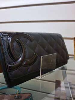 Chanel wallet