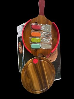 Cheese Board & Tool Set