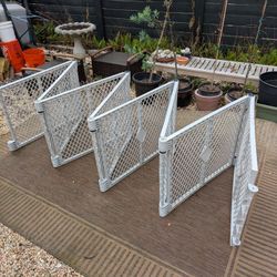 Modular Puppy Fence - 8 Pieces