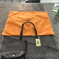 large black tote bag with wallet