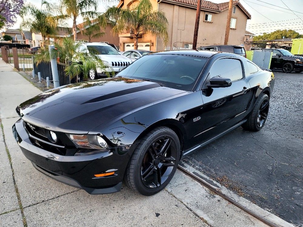 2012 Ford Mustang