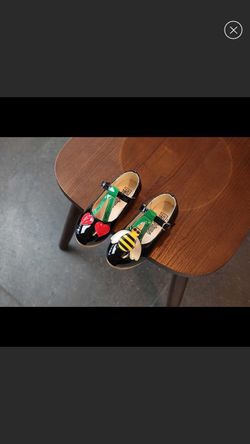 New Black Bee& Flower Dress leather Shoes