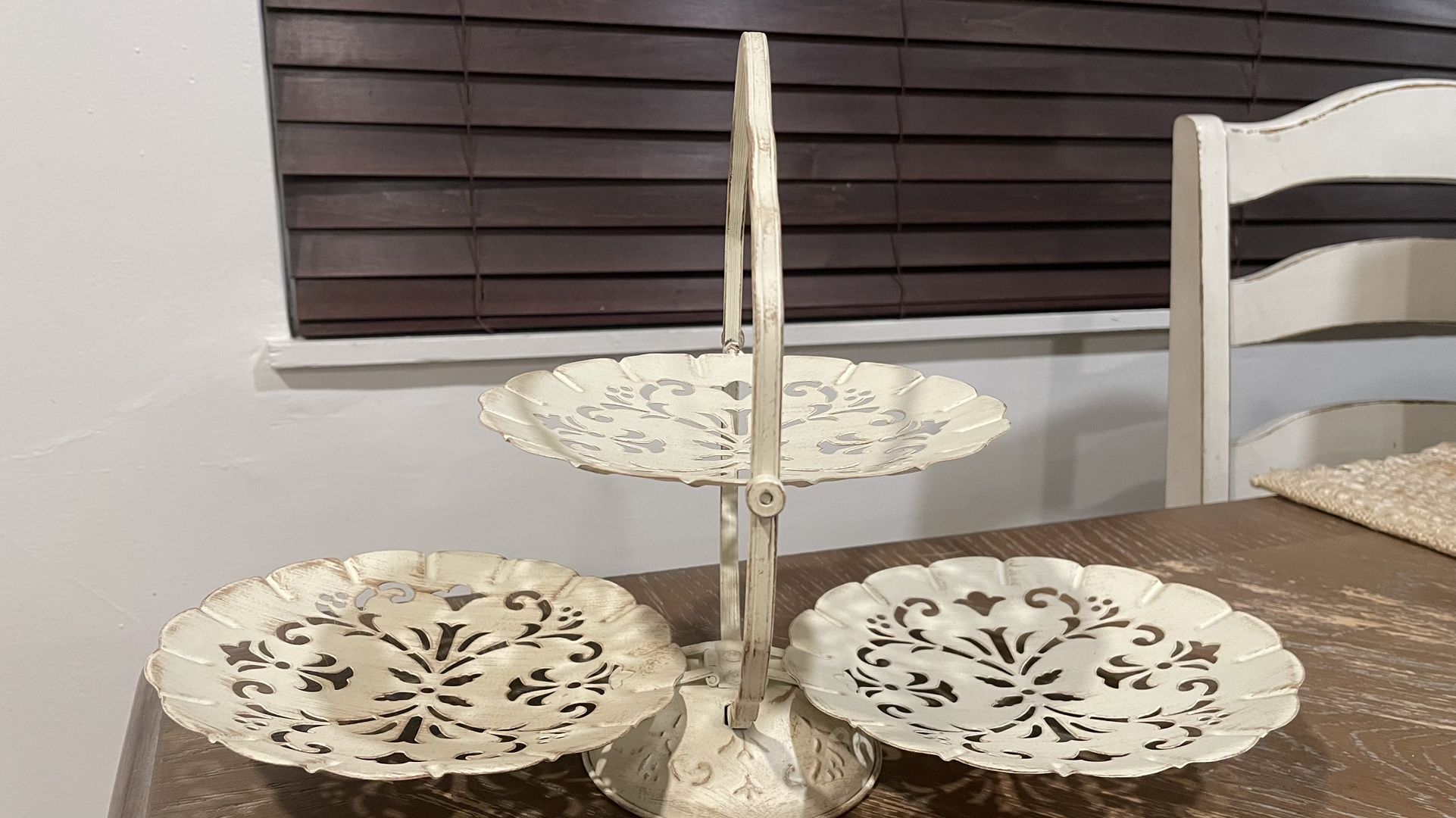Vintage Shabby Chic Metal Folding 3 Tier Tray with Handle