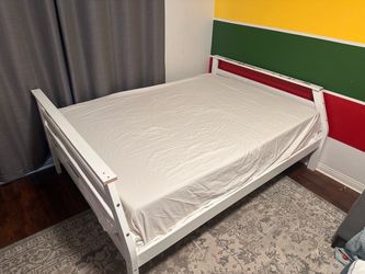 Mattress with frame (full size)