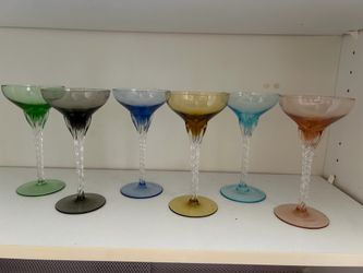 Champagne cocktail stemware