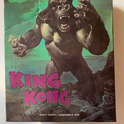 Dark Horse King Kong Vinyl Model Kit