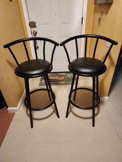 Swiveling Stools