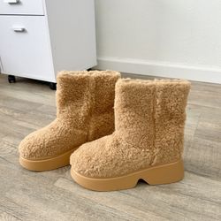 NEW EGO beige Sherpa Boots Size 8