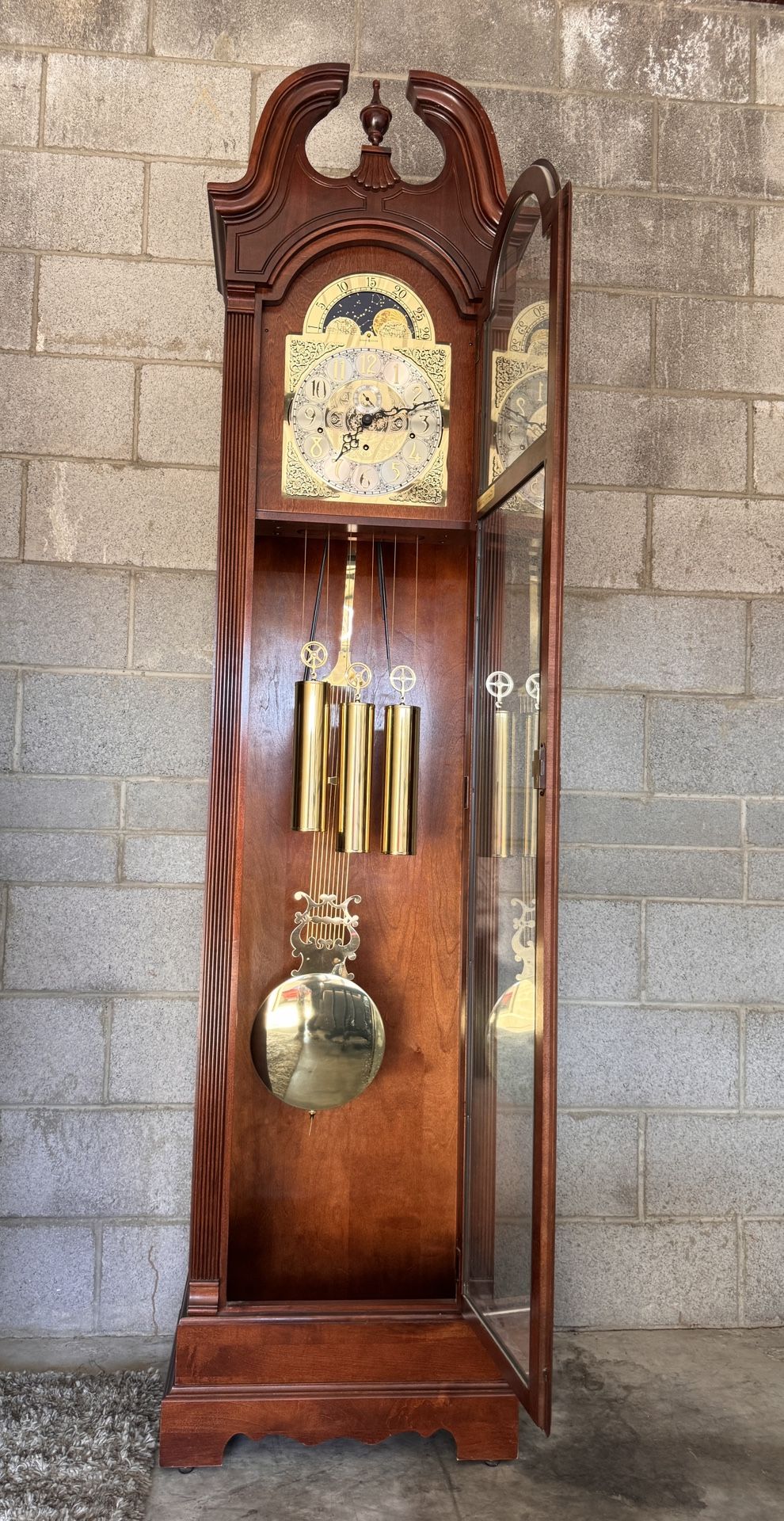 Howard Miller Clock
