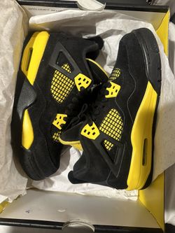 Jordan 4 Thunder 