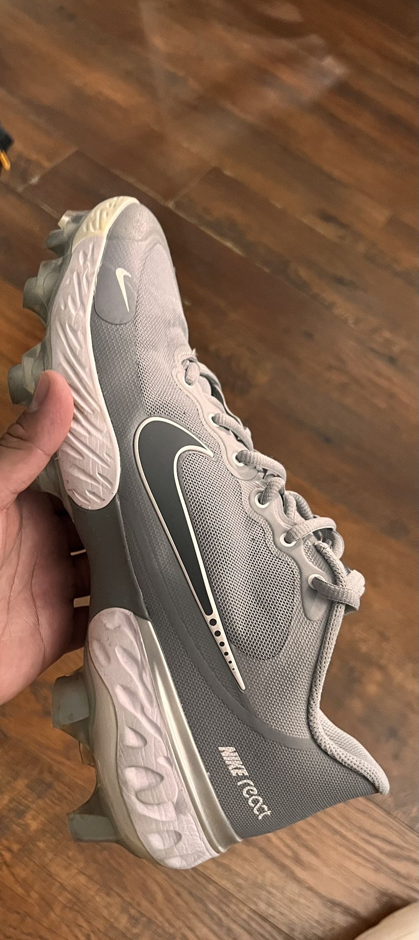 Nike Alpha Huarache Elite 3 Low Particle Grey