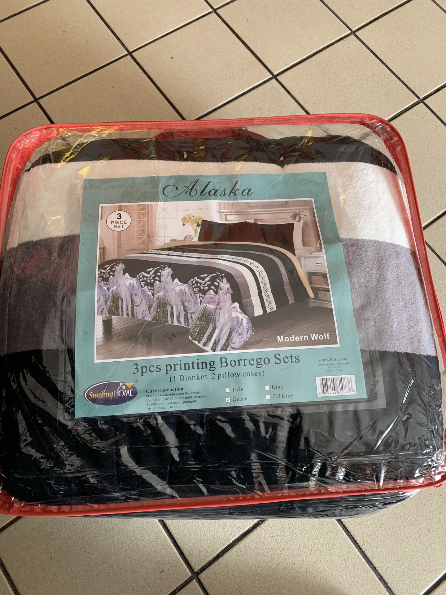 Brand new Blankets/ cobijas de borrego nuevas