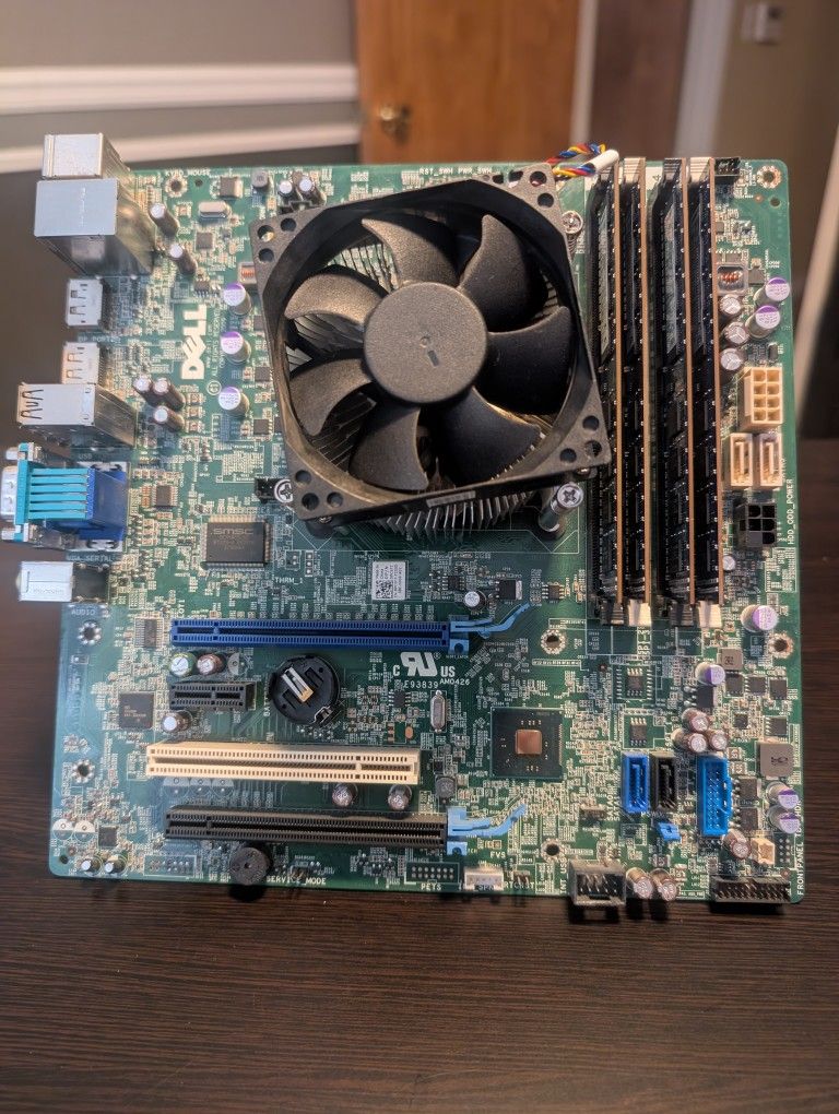 Dell LGA 1150 Motherboard w/Intel i7-4700 and 16GB DDR3