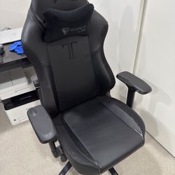 Secretlab Titan 2020 Gaming Chair
