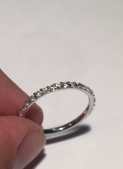 BEAUTIFUL Silver Ring Thin Band with CZ stones size 8.25