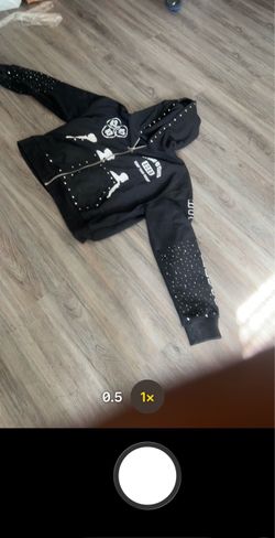 selling size medium