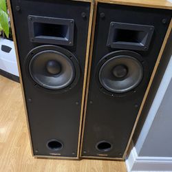 Klipsch Floorstanding Speakers