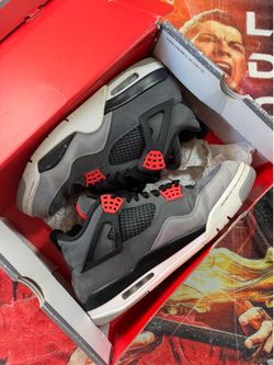 Jordan 4 Size 10