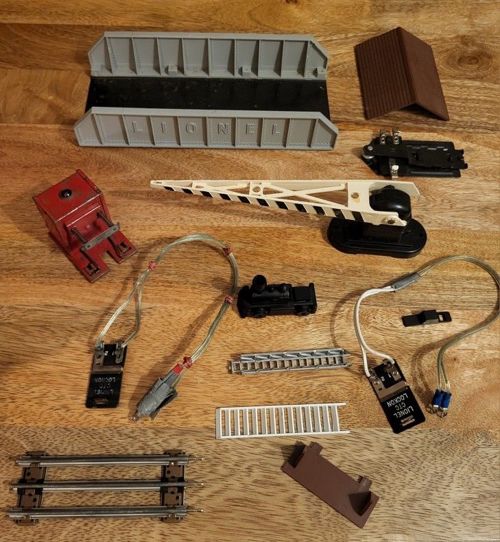 Lionel Train Lot